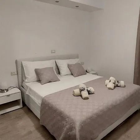 Family-friendly With Swimming Pool Pomer, Medulin - 17681 Appartement