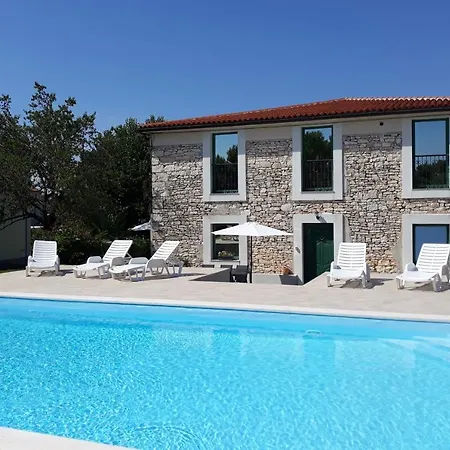 Family-friendly With Swimming Pool Pomer, Medulin - 17681 * Pula
